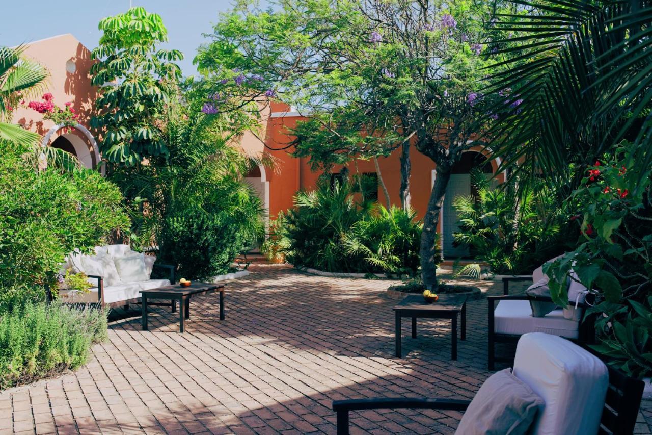 Hotel Madreselva - Grupo Califa Los Canos De Meca Luaran gambar