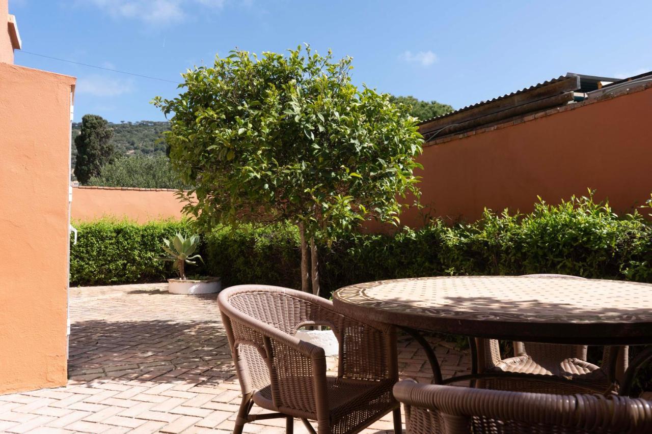 Hotel Madreselva - Grupo Califa Los Canos De Meca Luaran gambar